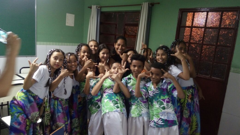 Educandos animados para as apresentações